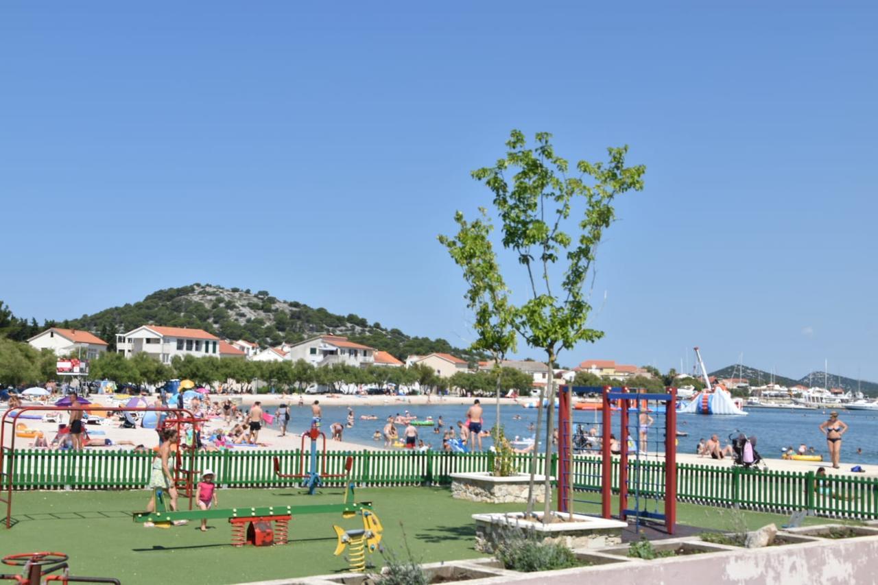 Apartman Ante Murter Exterior photo